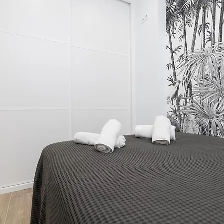 Oleholidays 412 Romana Playa Primera Linea Playa Appartement Marbella